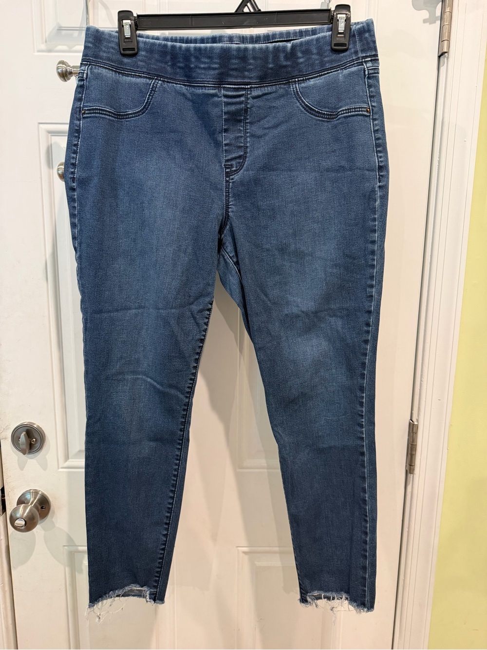 Old Navy Dark Blue Skinny Pull-On Jeans with Raw Hem